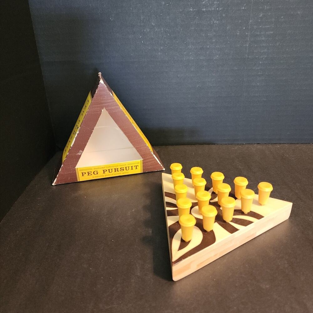 STARBUCKS Peg Pursuit Coffeehouse Game- 2008 Bamboo Board 15 Pegs
